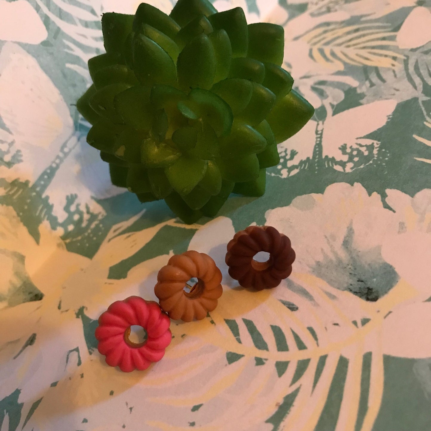 Bundt Cake Studs